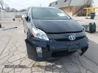 2010 Toyota Prius II with VIN JTDKN3DU9A0066914, listed as a IAAI auction lot 41865149 with 211,806 mi miles. Bid and sale history available at carsss.com. Image 1.