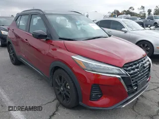 2021 Nissan Kicks SR z VIN 3N1CP5DV7ML491271, wystawiony jako IAAI lot #41925913 z przebiegiem 59 089 mil mil oraz . Historia ofert i sprzedaży dostępna na DreamBid. Obrazek 1.