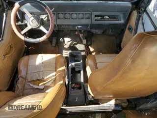 1992 Jeep Wrangler with VIN 2J4FY29S6NJ557410, listed as a Copart auction lot 42399785 with 167,593 mi miles and Non Repairable. Bid and sale history available at carsss.com. Image 8.