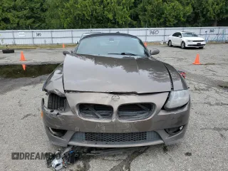 2006 BMW Z4 M z VIN 5UMBT93566LY52187, wystawiony jako Copart lot #54990615 z przebiegiem 88 810 mil mil oraz Szkody całkowita. Historia ofert i sprzedaży dostępna na DreamBid. Obrazek 5.