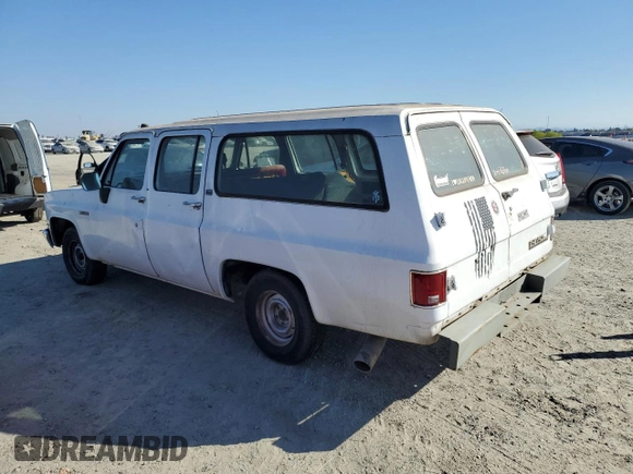 1990 Chevrolet Suburban with VIN 1GNER16K4LF170705, listed as a Copart auction lot 75886154 with 223,077 mi miles and Clean Title. Bid and sale history available at carsss.com. Image 2.
