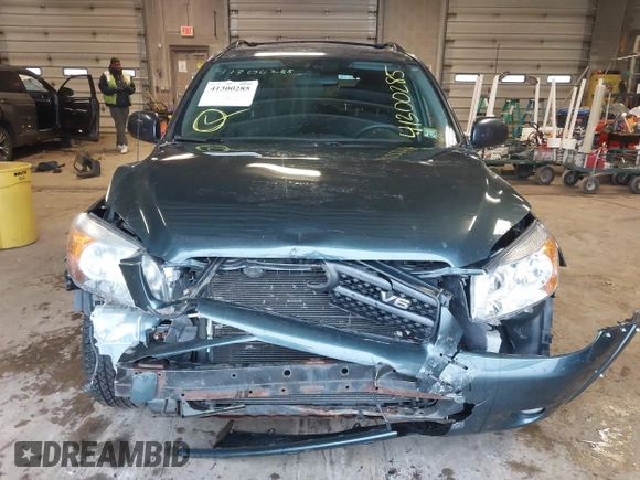 2008 Toyota RAV4 Sport with VIN JTMBK32V585065020, listed as a IAAI auction lot 41300285 with 120,076 mi miles. Bid and sale history available at carsss.com. Image 6.