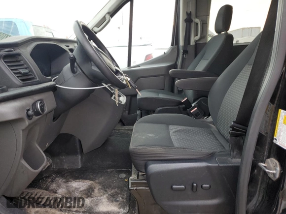 2020 Ford Transit Passenger XL z VIN 1FBAX2C86LKA40321, wystawiony jako Copart lot #44990275 z przebiegiem 156 209 mil mil oraz Czysty tytuł • Clean title. Historia ofert i sprzedaży dostępna na DreamBid. Obrazek 7.