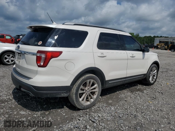 2018 Ford Explorer XLT с VIN 1FM5K7D84JGA31474, выставлен на аукционе Copart как лот 61496645 с пробегом 167 559 миль миль и Списание • Salvage title. История ставок и продаж доступна на DreamBid. Изображение 3.