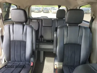 2018 Dodge Grand Caravan SXT with VIN 2C4RDGCG8JR300082, listed as a Copart auction lot 55357765 with 119,444 mi miles and Salvage Title. Bid and sale history available at DreamBid. Image 10.