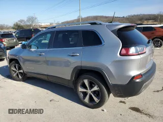 2019 Jeep Cherokee Limited с VIN 1C4PJLDB1KD185048, выставлен на аукционе Copart как лот 87480664 с пробегом 186 938 миль миль и Списание • Salvage title. История ставок и продаж доступна на DreamBid. Изображение 2.