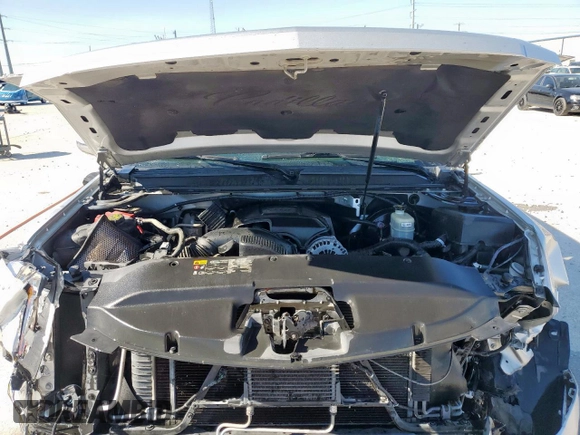 2014 Cadillac Escalade Premium z VIN 1GYS3CEFXER139466, wystawiony jako Copart lot #54128425 z przebiegiem 116 002 mil mil oraz Szkoda całkowita • Salvage title. Historia ofert i sprzedaży dostępna na DreamBid. Obrazek 12.