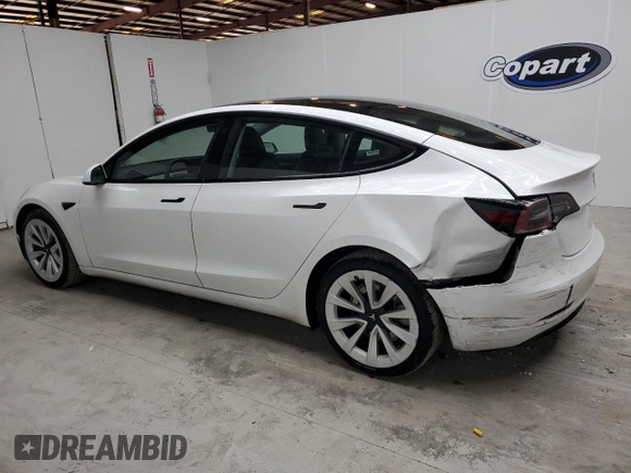 2023 Tesla Model 3 z VIN 5YJ3E1EA2PF439119, wystawiony jako Copart lot #60708065 z przebiegiem 48 717 mil mil oraz Nie do naprawy • Non repairable. Historia ofert i sprzedaży dostępna na DreamBid. Obrazek 2.