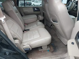 2005 Ford Expedition Eddie Bauer с VIN 1FMFU17585LA60924, выставлен на аукционе IAAI как лот 41845434 с пробегом 259 868 миль миль и . История ставок и продаж доступна на DreamBid. Изображение 8.
