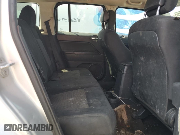 2014 Jeep Patriot Altitude with VIN 1C4NJPBAXED537475, listed as a Copart auction lot 57080595 with 173,599 mi miles and Clean title. Bid and sale history available at DreamBid. Image 10.