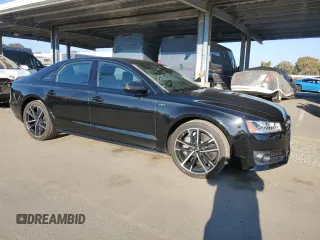2017 Audi S8 z VIN WUAJ5AFD4HN900729, wystawiony jako Copart lot #41765255 z przebiegiem 95 974 mil mil oraz Szkoda całkowita • Salvage title. Historia ofert i sprzedaży dostępna na DreamBid. Obrazek 4.