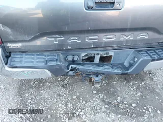2017 Toyota Tacoma SR5 with VIN 3TMCZ5AN6HM045057, listed as a IAAI auction lot 41883533 with 213,760 mi miles and . Bid and sale history available at carsss.com. Image 17.