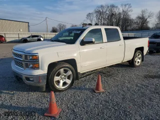 2015 Chevrolet Silverado 1500 LT with VIN 3GCUKREH3FG449711, listed as a Copart auction lot 43898705 with 110,307 mi miles and Clean Title. Bid and sale history available at carsss.com. Image 1.