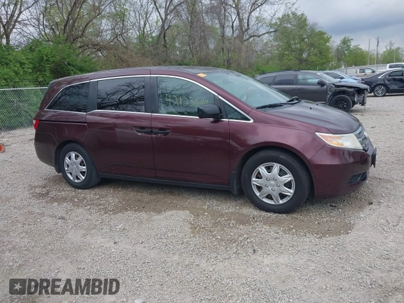 2013 Honda Odyssey LX with VIN 5FNRL5H25DB080209, listed as a IAAI auction lot 42123644 with 157,631 mi miles and . Bid and sale history available at carsss.com. Image 13.