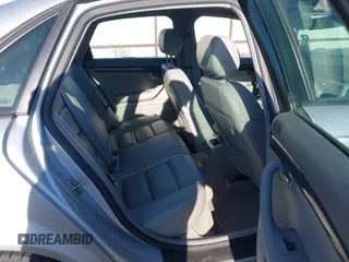 2003 Audi A4 1.8T with VIN WAULC68EX3A212780, listed as a IAAI auction lot 41986379 with 185,085 mi miles. Bid and sale history available at carsss.com. Image 8.