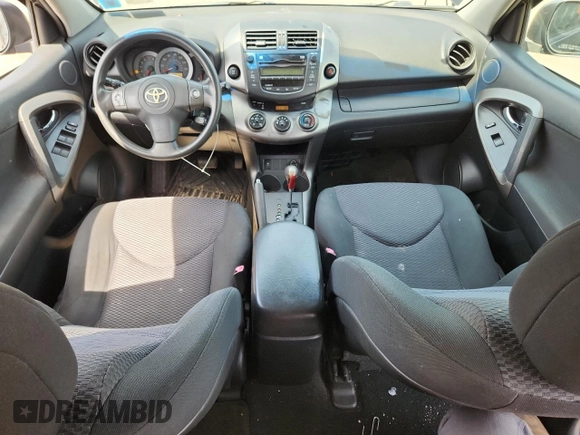 2011 Toyota RAV4 Sport z VIN JTMRK4DV9B5102904, wystawiony jako Copart lot #57867555 z przebiegiem 156 240 mil mil oraz Szkoda całkowita • Salvage title. Historia ofert i sprzedaży dostępna na DreamBid. Obrazek 8.