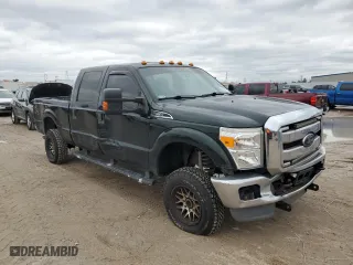 2014 Ford Super Duty F-250 SRW XL with VIN 1FT7W2B64EEA76065, listed as a Copart auction lot 88087745 with 187,631 mi miles and Salvage Title. Bid and sale history available at carsss.com. Image 1.