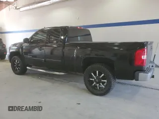 2008 Chevrolet Silverado 1500 LTZ with VIN 2GCEK19JX81149209, listed as a Copart auction lot 55119135 with 141,633 mi miles and Clean Title. Bid and sale history available at DreamBid. Image 2.
