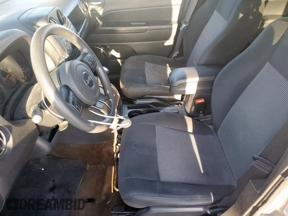 2016 Jeep Patriot Sport z VIN 1C4NJPBAXGD550603, wystawiony jako Copart lot #52354195 z przebiegiem 93 178 mil mil oraz Tytuł czysty. Historia ofert i sprzedaży dostępna na DreamBid. Obrazek 7.