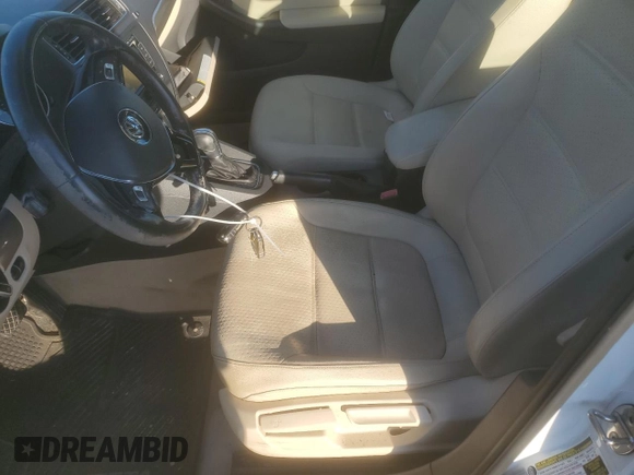 2015 Volkswagen Jetta Sedan 1.8T SE with VIN 3VWD07AJ5FM316823, listed as a Copart auction lot 48539035 with 81,886 mi miles and Salvage Title. Bid and sale history available at carsss.com. Image 7.