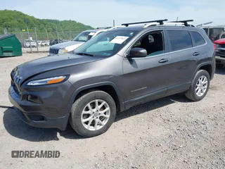 2018 Jeep Cherokee Latitude Plus z VIN 1C4PJMLX5JD603290, wystawiony jako IAAI lot #42237865 z przebiegiem 89 516 mil mil oraz . Historia ofert i sprzedaży dostępna na DreamBid. Obrazek 2.