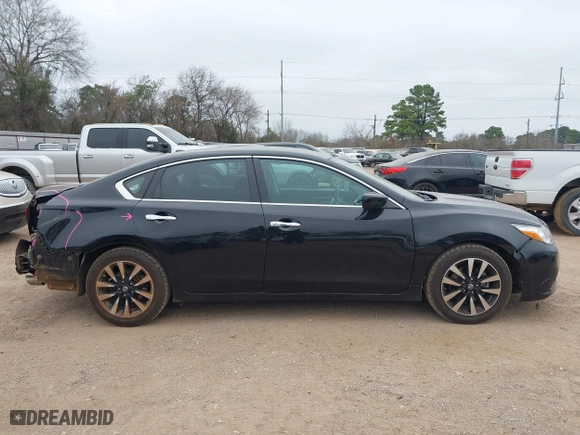 2018 Nissan Altima 2.5 SL with VIN 1N4AL3APXJC234189, listed as a IAAI auction lot 41526375 with 96,947 mi miles. Bid and sale history available at carsss.com. Image 13.