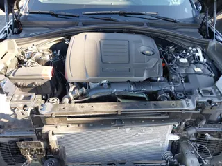 2025 Land Rover Range Rover Velar S с VIN SALYJ2EX1SA393398, выставлен на аукционе IAAI как лот 41149949 с пробегом 6 491 миль миль и . История ставок и продаж доступна на DreamBid. Изображение 10.