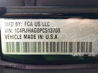 2023 Jeep Grand Cherokee Altitude with VIN 1C4RJHAG0PC513708, listed as a IAAI auction lot 41718535 with 33,133 mi miles and . Bid and sale history available at DreamBid. Image 9.