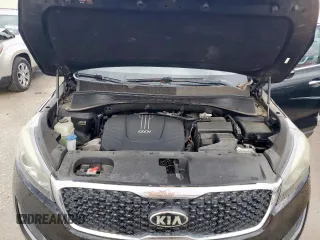 2016 Kia Sorento LX with VIN 5XYPG4A57GG111208, listed as a Copart auction lot 55537045 with 189,214 mi miles and Clean Title. Bid and sale history available at carsss.com. Image 12.