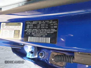 2024 Hyundai Elantra SE with VIN KMHLL4DG9RU829766, listed as a IAAI auction lot 42080095 with 8,711 mi miles and . Bid and sale history available at DreamBid. Image 9.
