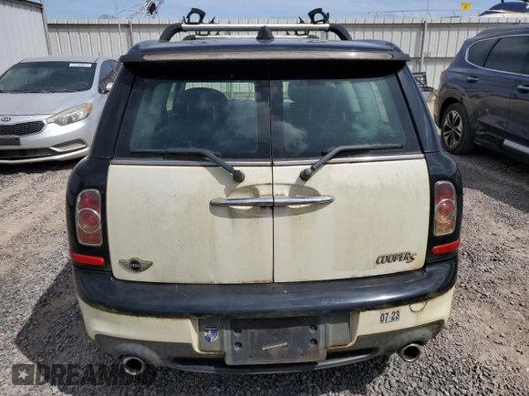 2012 MINI Clubman S z VIN WMWZG3C59CTY32075, wystawiony jako Copart lot #57341395 z przebiegiem 101 933 mil mil oraz Szkoda całkowita • Salvage title. Historia ofert i sprzedaży dostępna na DreamBid. Obrazek 6.