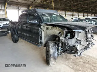 2020 Toyota Tacoma SR5 z VIN 5TFCZ5AN0LX229364, wystawiony jako Copart lot #55695505 z przebiegiem 69 908 mil mil oraz Szkoda całkowita • Salvage title. Historia ofert i sprzedaży dostępna na DreamBid. Obrazek 4.