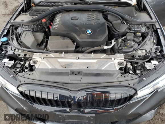 2022 BMW 3 Series 330i xDrive z VIN 3MW5R7J01N8C77673, wystawiony jako Copart lot #43196945 z przebiegiem 39 517 mil mil oraz Szkoda całkowita • Salvage title. Historia ofert i sprzedaży dostępna na DreamBid. Obrazek 12.