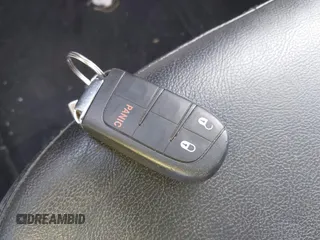 2018 Jeep Compass Trailhawk с VIN 3C4NJDDB3JT348272, выставлен на аукционе IAAI как лот 42769022 с пробегом 129 984 миль миль и . История ставок и продаж доступна на DreamBid. Изображение 11.