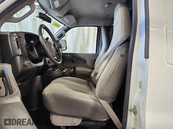 2016 Chevrolet Express Cargo with VIN 1GCWGAFF6G1325375, listed as a IAAI auction lot 42847019 with 227,137 mi miles and . Bid and sale history available at DreamBid. Image 25.