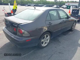 2002 Lexus IS 300/350 with VIN JTHBD192820038102, listed as a IAAI auction lot 42090236 with 268,307 mi miles and . Bid and sale history available at DreamBid. Image 4.