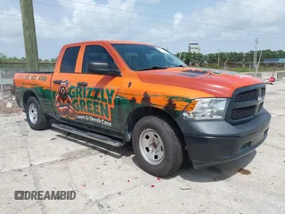2019 Ram 1500 Tradesman z VIN 1C6RR6FG9KS581243, wystawiony jako IAAI lot #42374067 z przebiegiem 50 633 mil mil oraz . Historia ofert i sprzedaży dostępna na DreamBid. Obrazek 1.