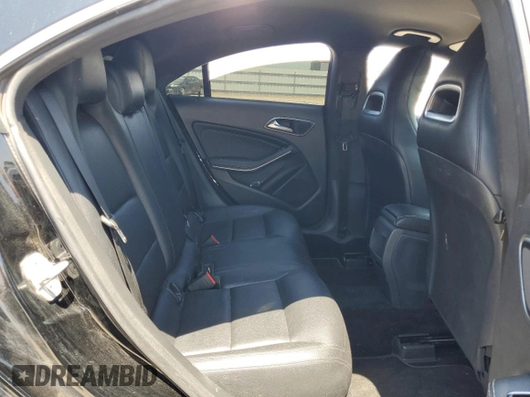 2014 Mercedes-Benz CLA 250 with VIN WDDSJ4EB2EN116078, listed as a Copart auction lot 60149905 with 184,874 mi miles and Salvage title. Bid and sale history available at DreamBid. Image 10.