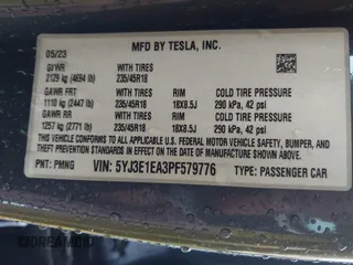 2023 Tesla Model 3 z VIN 5YJ3E1EA3PF579776, wystawiony jako IAAI lot #41537794 z przebiegiem Nie podano mil oraz . Historia ofert i sprzedaży dostępna na DreamBid. Obrazek 9.