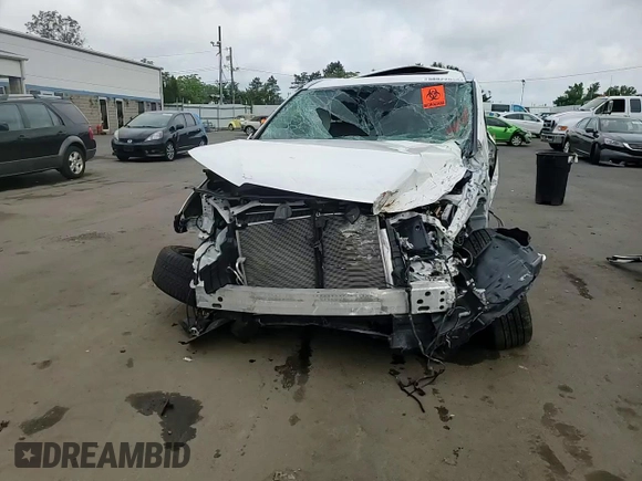 2018 Toyota Highlander SE с VIN 5TDJZRFH1JS884086, выставлен на аукционе Copart как лот 58822095 с пробегом Не указан миль и На запчасти • Non repairable. История ставок и продаж доступна на DreamBid. Изображение 15.