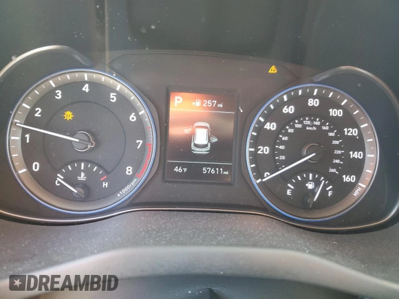 2018 Hyundai Kona SE с VIN KM8K12AAXJU081149, выставлен на аукционе Copart как лот 89287375 с пробегом 57 611 миль миль и Списание • Salvage title. История ставок и продаж доступна на DreamBid. Изображение 9.