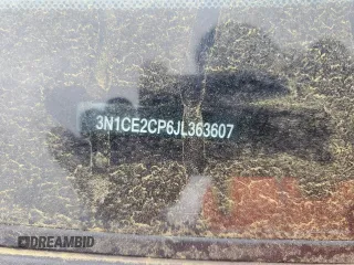 2018 Nissan Note SV z VIN 3N1CE2CP6JL363607, wystawiony jako Copart lot #53466485 z przebiegiem 106 563 mil mil oraz Szkoda całkowita • Salvage title. Historia ofert i sprzedaży dostępna na DreamBid. Obrazek 12.