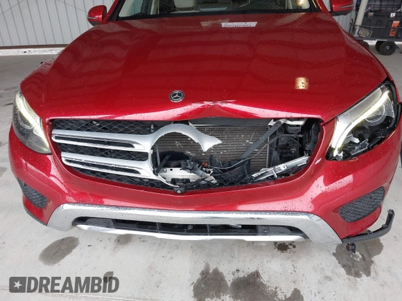 2019 Mercedes-Benz GLC 300 with VIN WDC0G4JB1KV139959, listed as a IAAI auction lot 42307537 with 52,636 mi miles and . Bid and sale history available at DreamBid. Image 6.