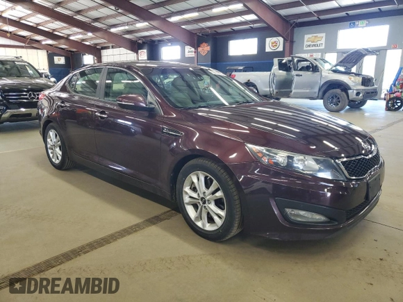 2011 Kia Optima EX with VIN KNAGN4A66B5093412, listed as a Copart auction lot 55491405 with 196,759 mi miles and Clean Title. Bid and sale history available at carsss.com. Image 4.