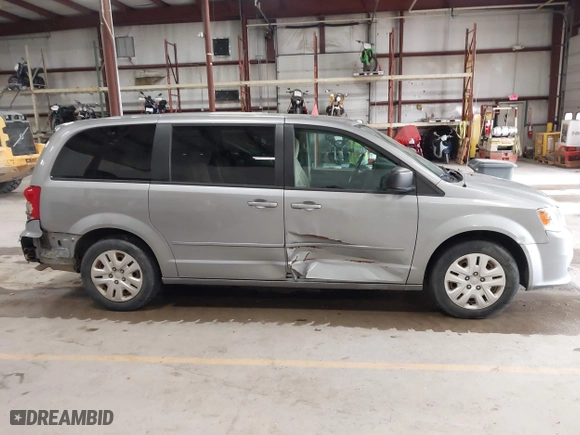 2016 Dodge Grand Caravan SE with VIN 2C4RDGBG2GR387486, listed as a IAAI auction lot 42079841 with 183,193 mi miles. Bid and sale history available at carsss.com. Image 14.
