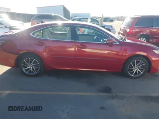 2018 Lexus ES with VIN 58ABK1GG1JU116222, listed as a IAAI auction lot 41748194 with 119,368 mi miles. Bid and sale history available at carsss.com. Image 13.