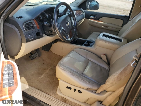 2007 Chevrolet Silverado 1500 LT w/1LT with VIN 1GCEC19J07Z563361, listed as a Copart auction lot 48589495 with 205,860 mi miles and Salvage Title. Bid and sale history available at carsss.com. Image 8.
