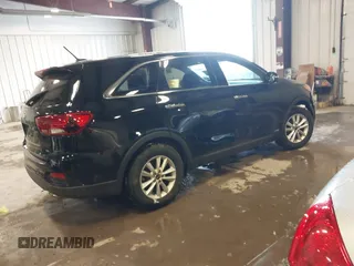 2019 Kia Sorento LX V6 with VIN 5XYPGDA58KG522979, listed as a IAAI auction lot 41553101 with 44,287 mi miles. Bid and sale history available at carsss.com. Image 4.