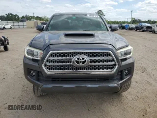 2017 Toyota Tacoma SR5 with VIN 5TFAZ5CN1HX026513, listed as a Copart auction lot 53780125 with 120,349 mi miles and Salvage Title. Bid and sale history available at DreamBid. Image 5.
