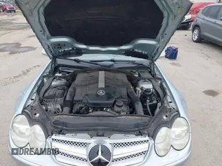 2004 Mercedes-Benz SL 500 with VIN WDBSK75F54F067493, listed as a IAAI auction lot 42548735 with 1,522 mi miles and . Bid and sale history available at DreamBid. Image 10.